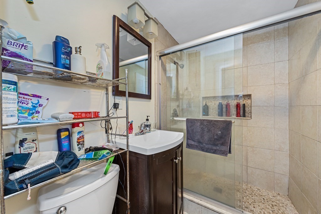 44 Hillside St, Mission Hill