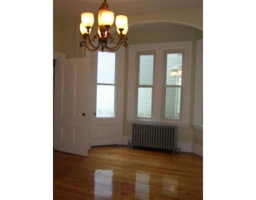 75 Alleghany St, Mission Hill