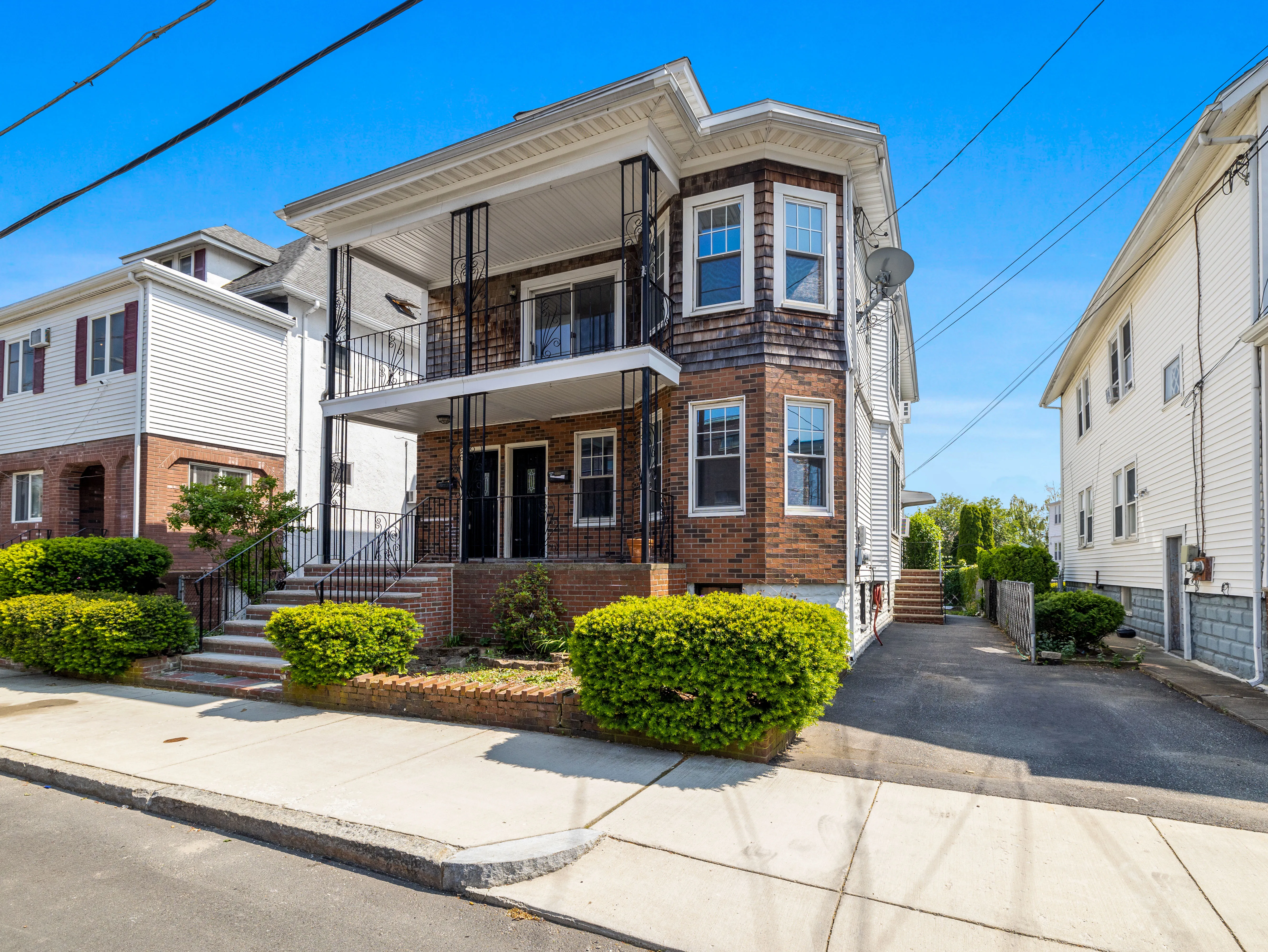 16 Windsor Rd, South Medford