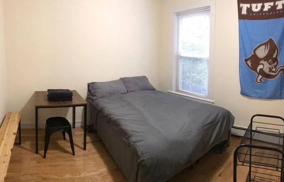 8 Dudley Ct, North Cambridge