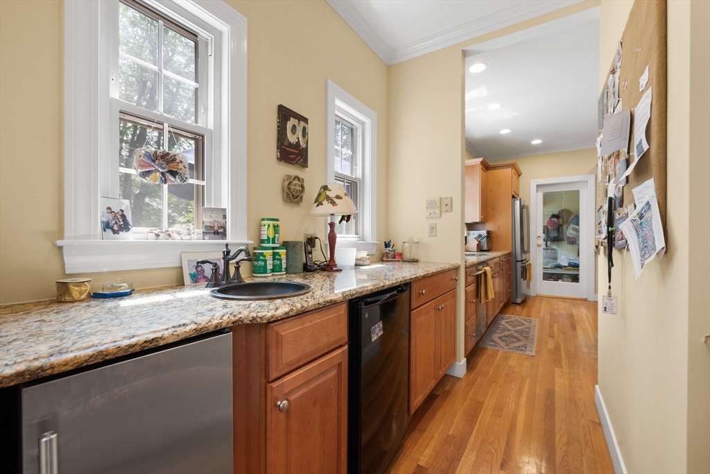 204 Homer St, Newton Center