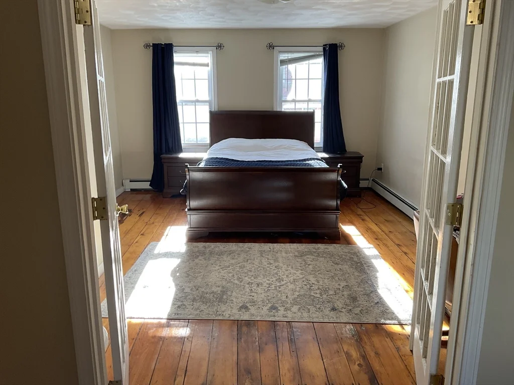 389 Bunker Hill St, Charlestown