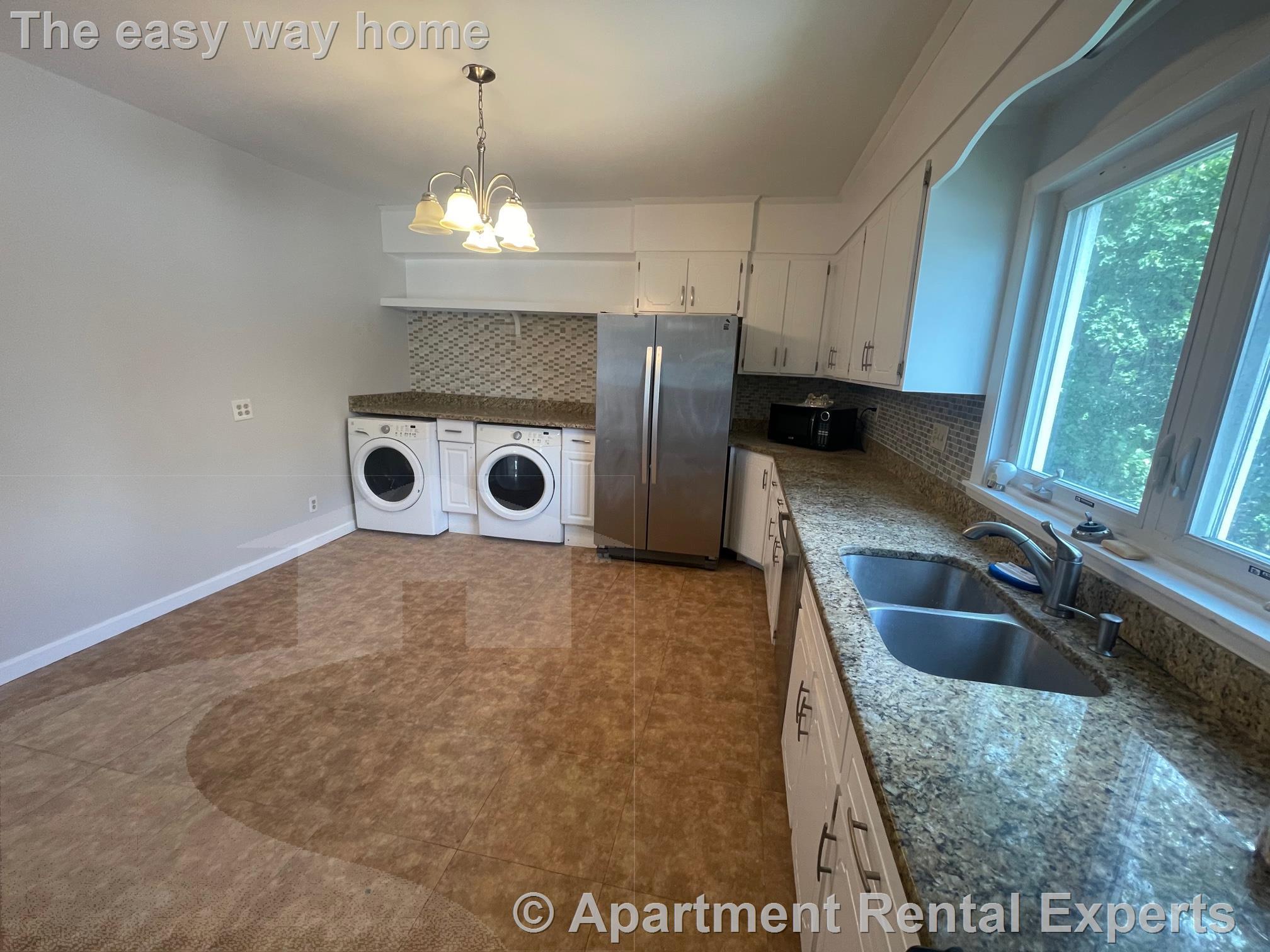 94 Central Ave, Medford Square