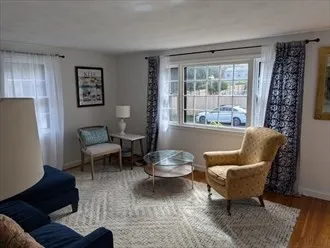 14 Christoper, Newburyport