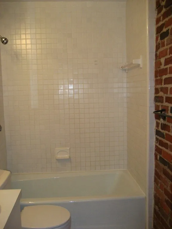 88 Hancock St, Mid-Cambridge