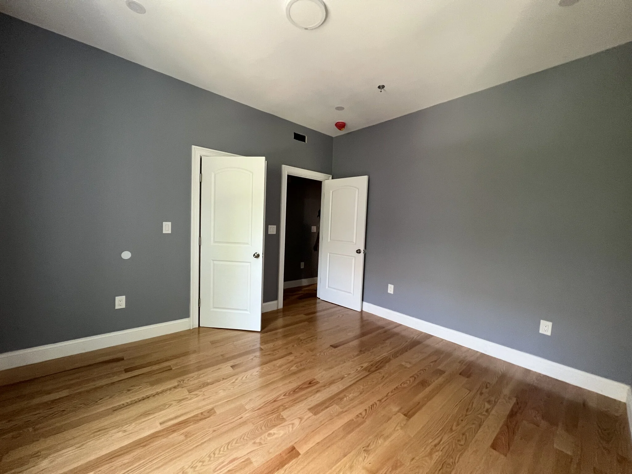 339 Cambridge St, East Cambridge