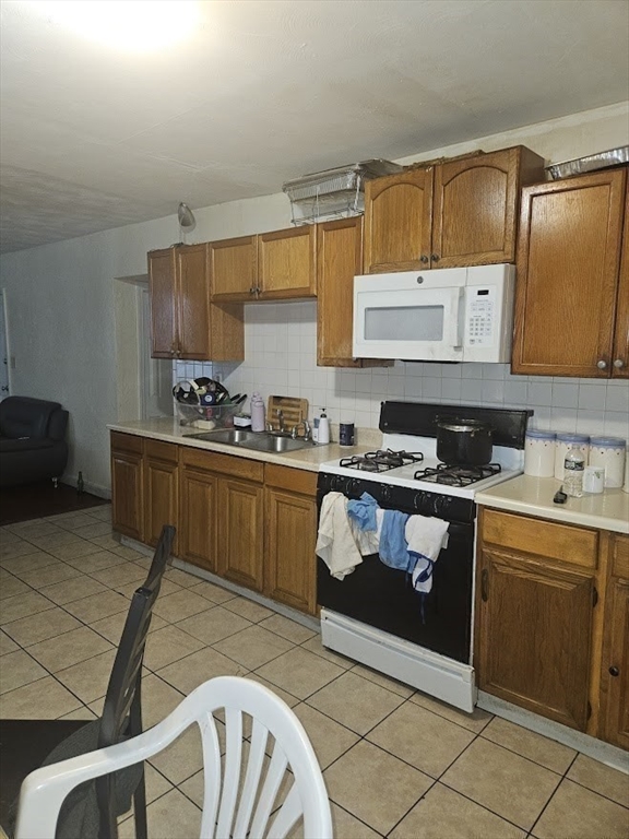 192 Chestnut St, Chelsea