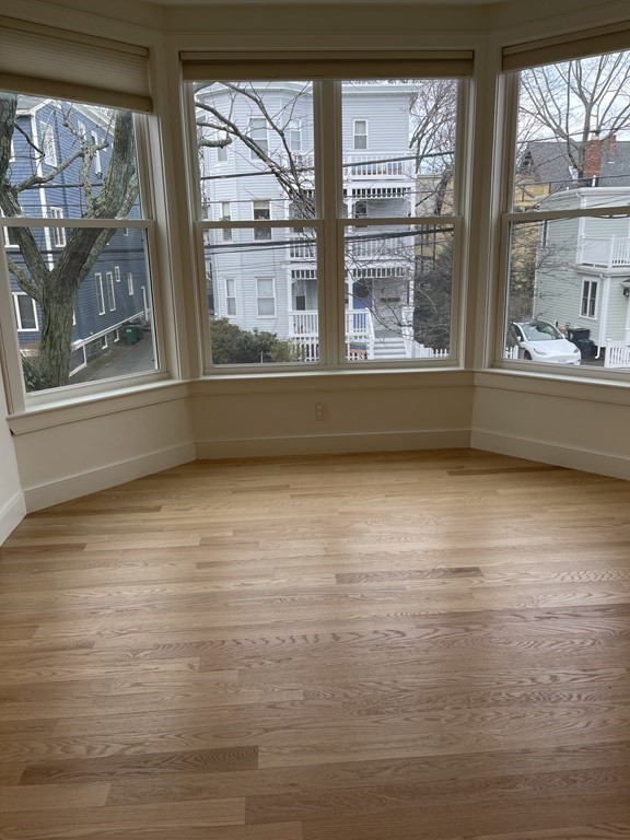 284 Sidney St, Cambridgeport