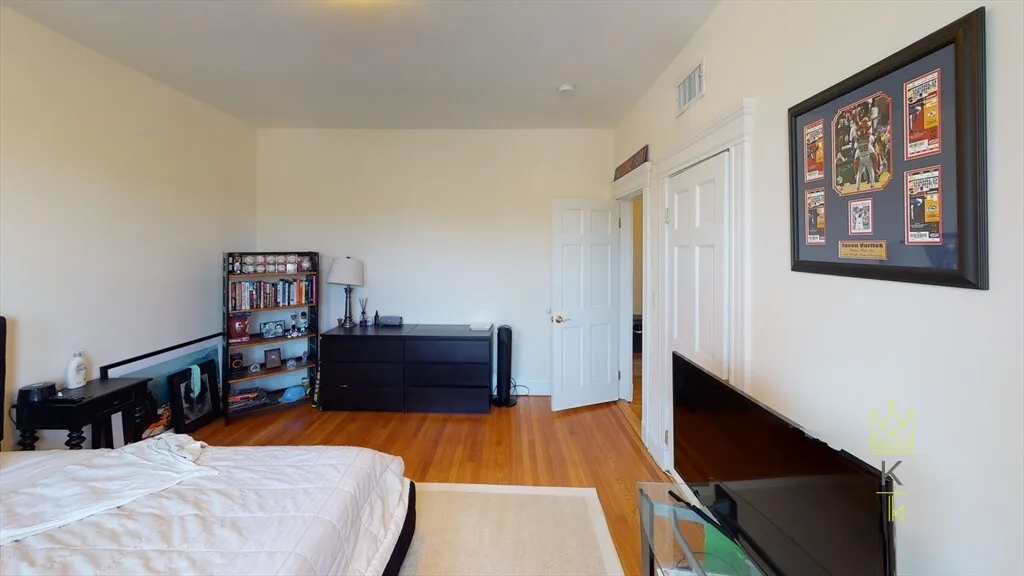 210 Winthrop Rd, Aspinwall Hill