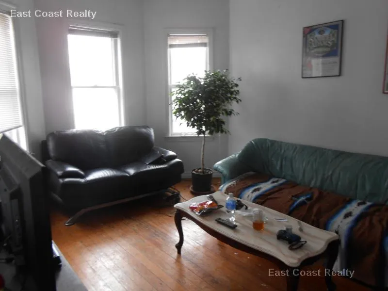 26 Haskell St, Allston