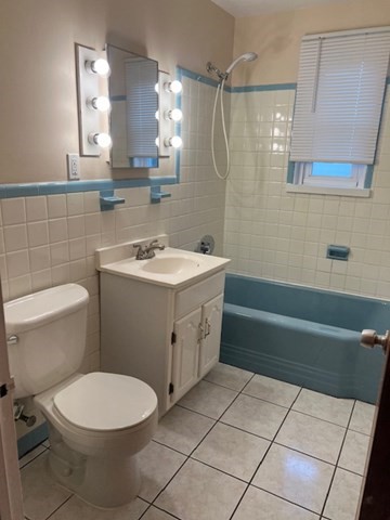 1117 Chestnut St, Newton Upper Falls