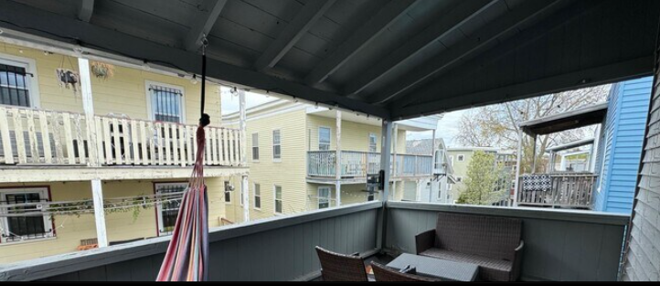 35 Magnus Ave, Ward Two