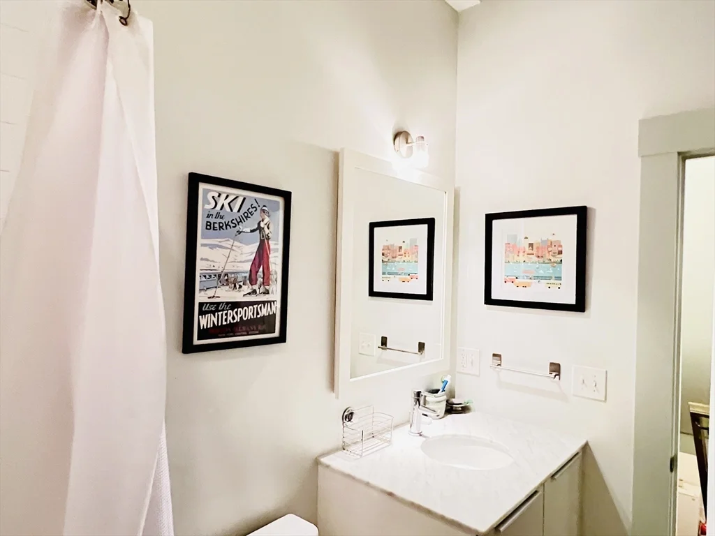 15 Boardman St, Central Square