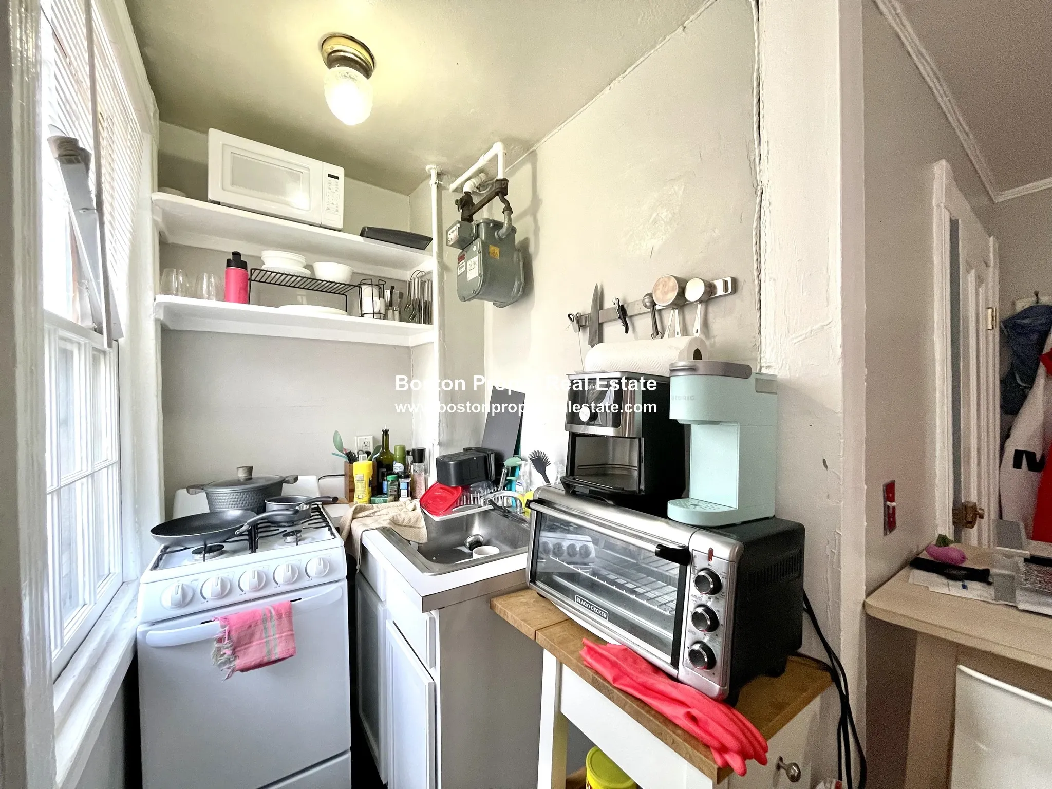 2 Champney Pl, Beacon Hill