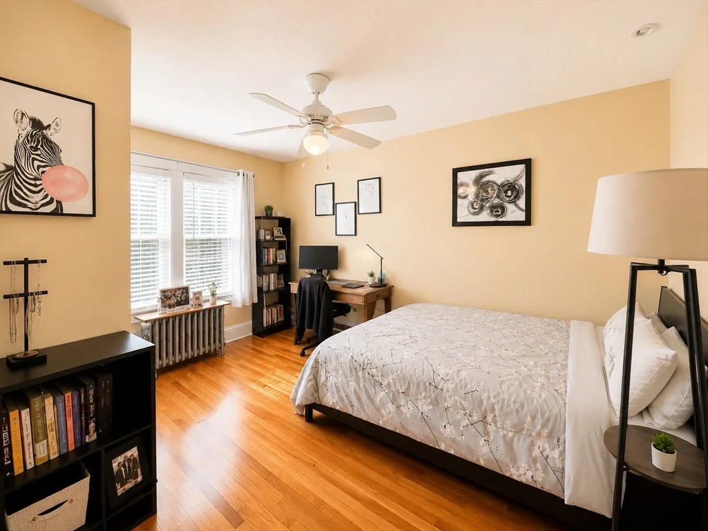 18 Linden Pl, Coolidge Corner