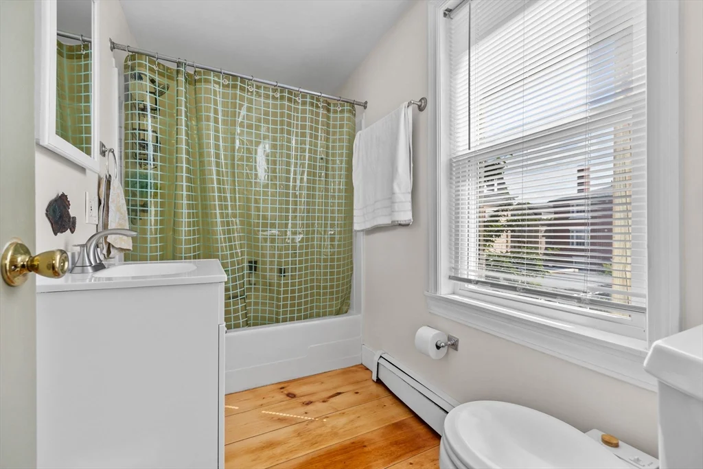 9 Hodges Ct, Salem
