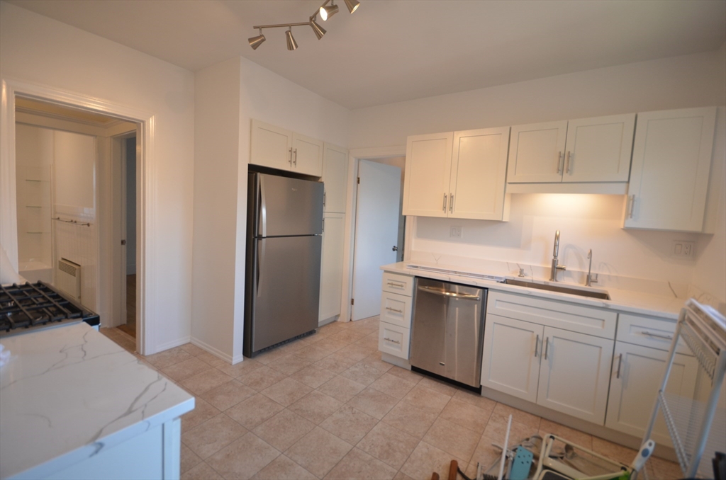 11 Hobson St, Brighton