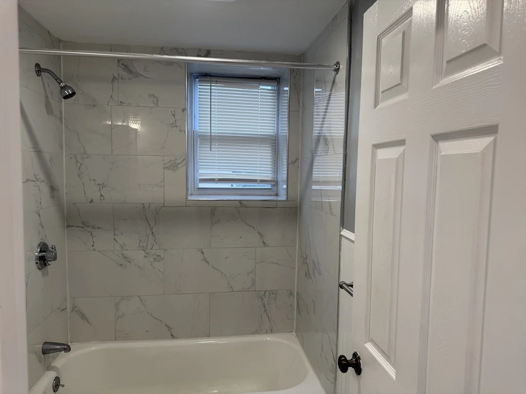 72 Allen St, Randolph