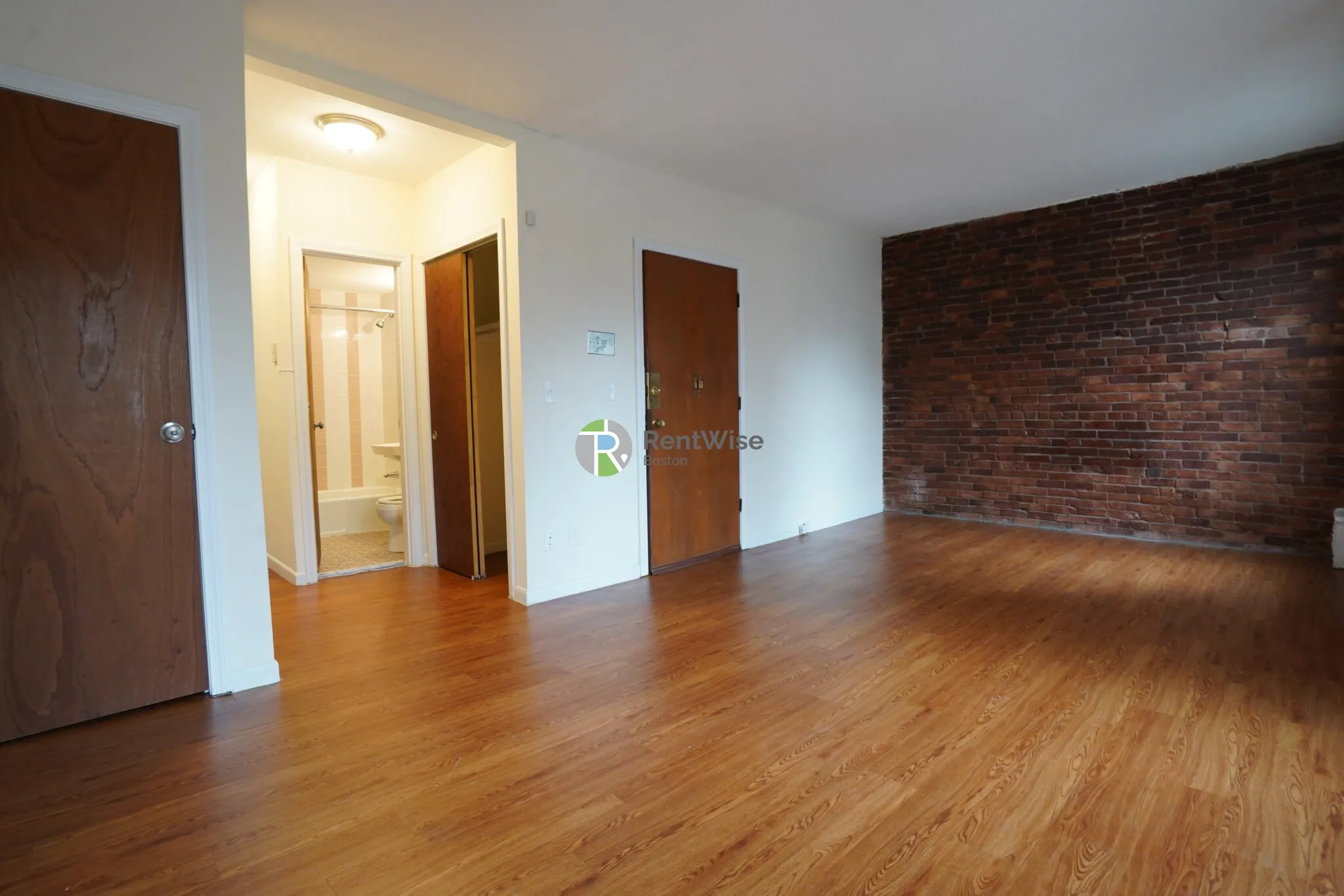 74 South Huntington Ave, Mission Hill