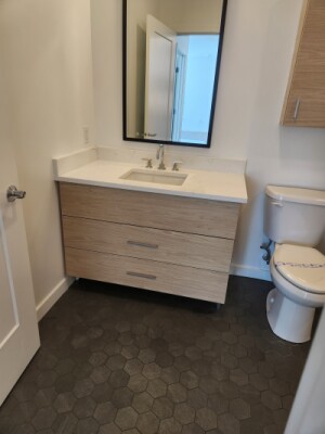 845 Washington St, Newtonville