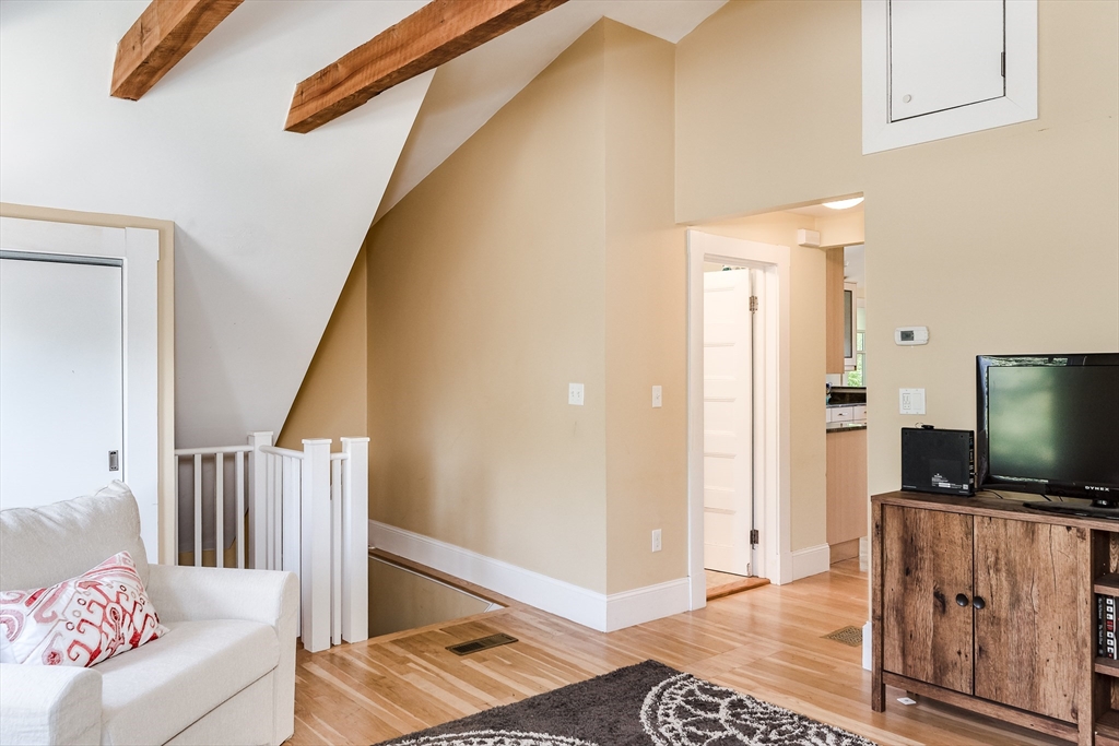 50 Waterhouse St, Teele Square