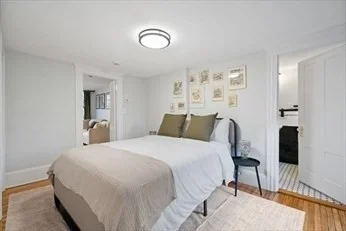 102 Revere, Beacon Hill