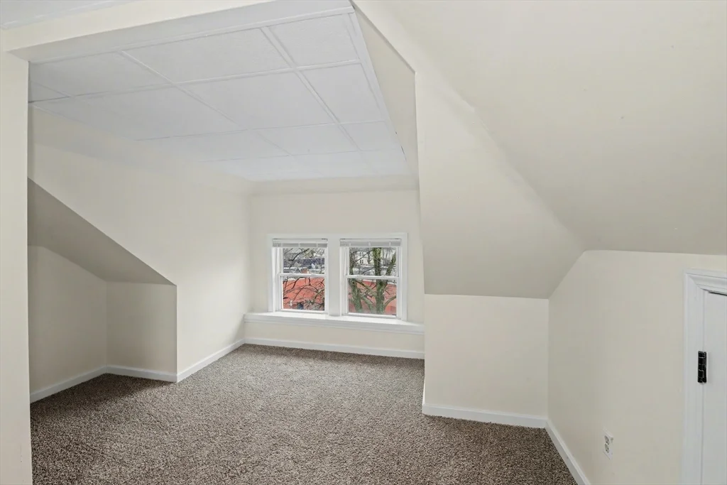 7 Moraine St, Jamaica Plain