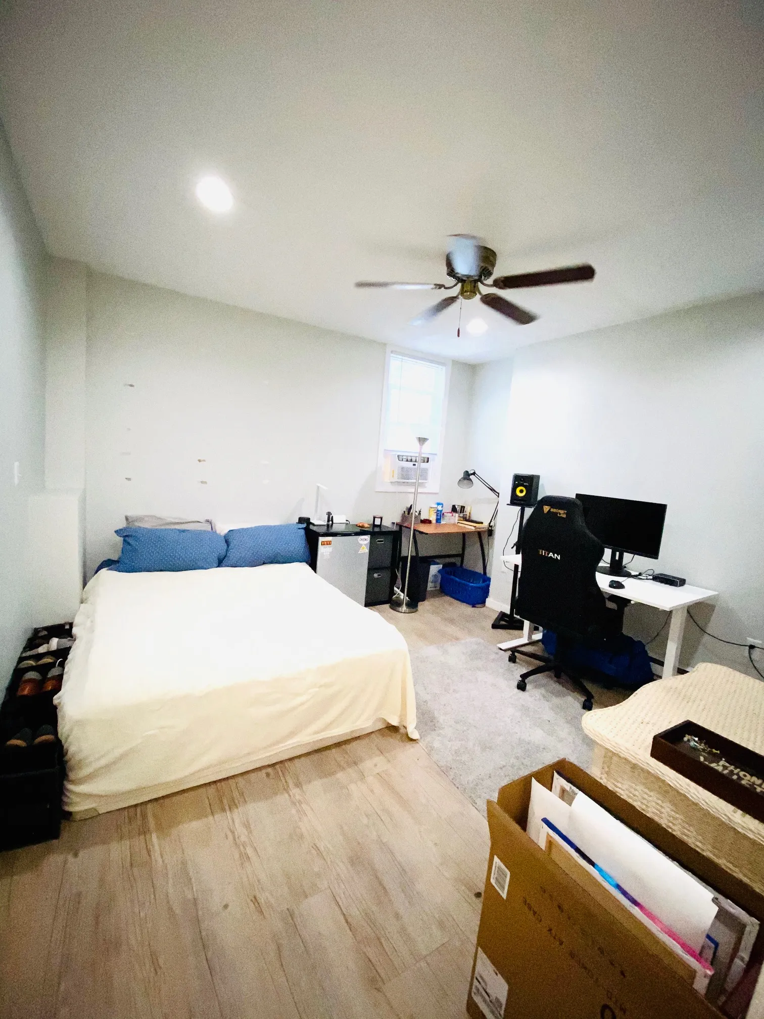 194 Sumner St, East Boston