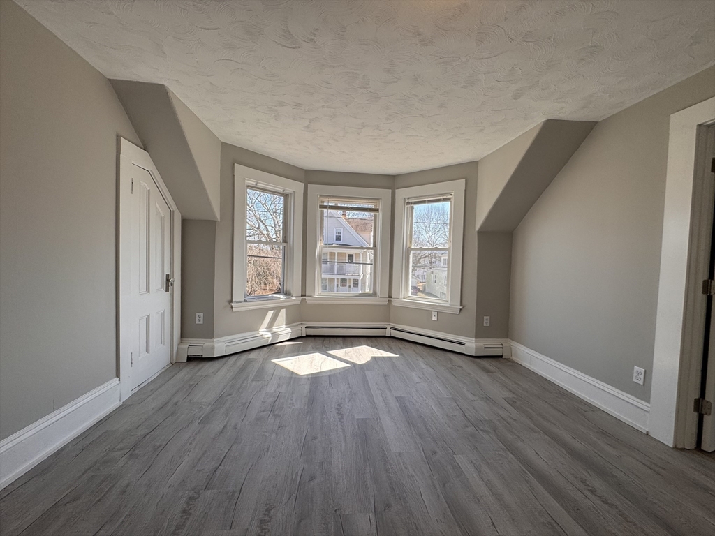 1 High St, Middleboro