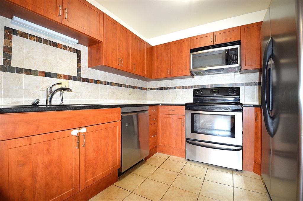 50 Winchester St, Coolidge Corner