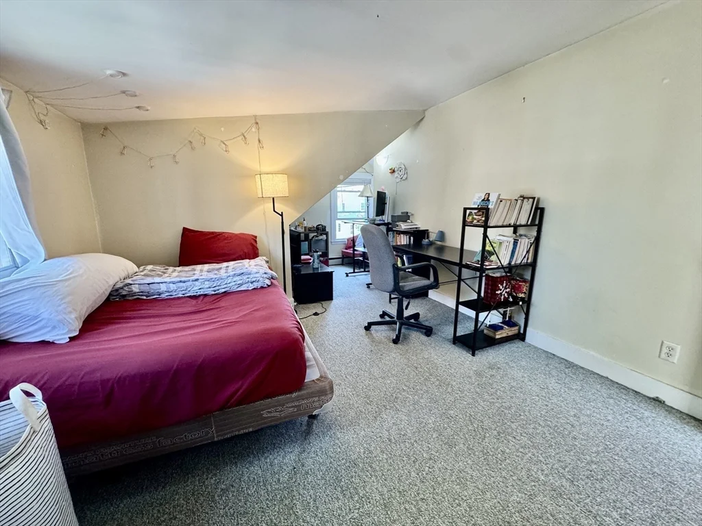 41 Westford St, Allston