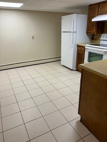 27 B Middleton St, Millbury