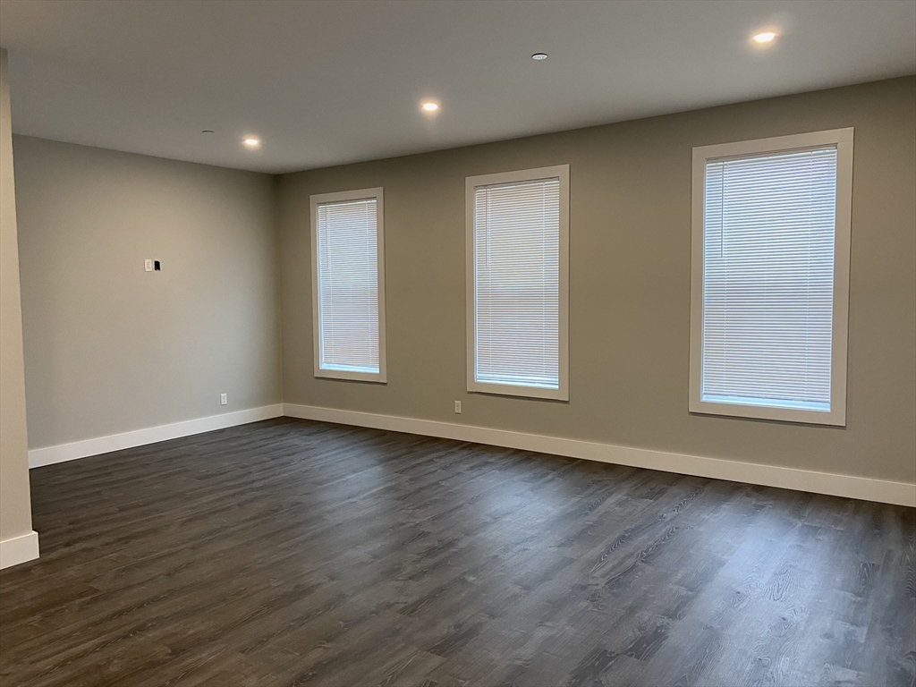 24 Norwood St, Boston