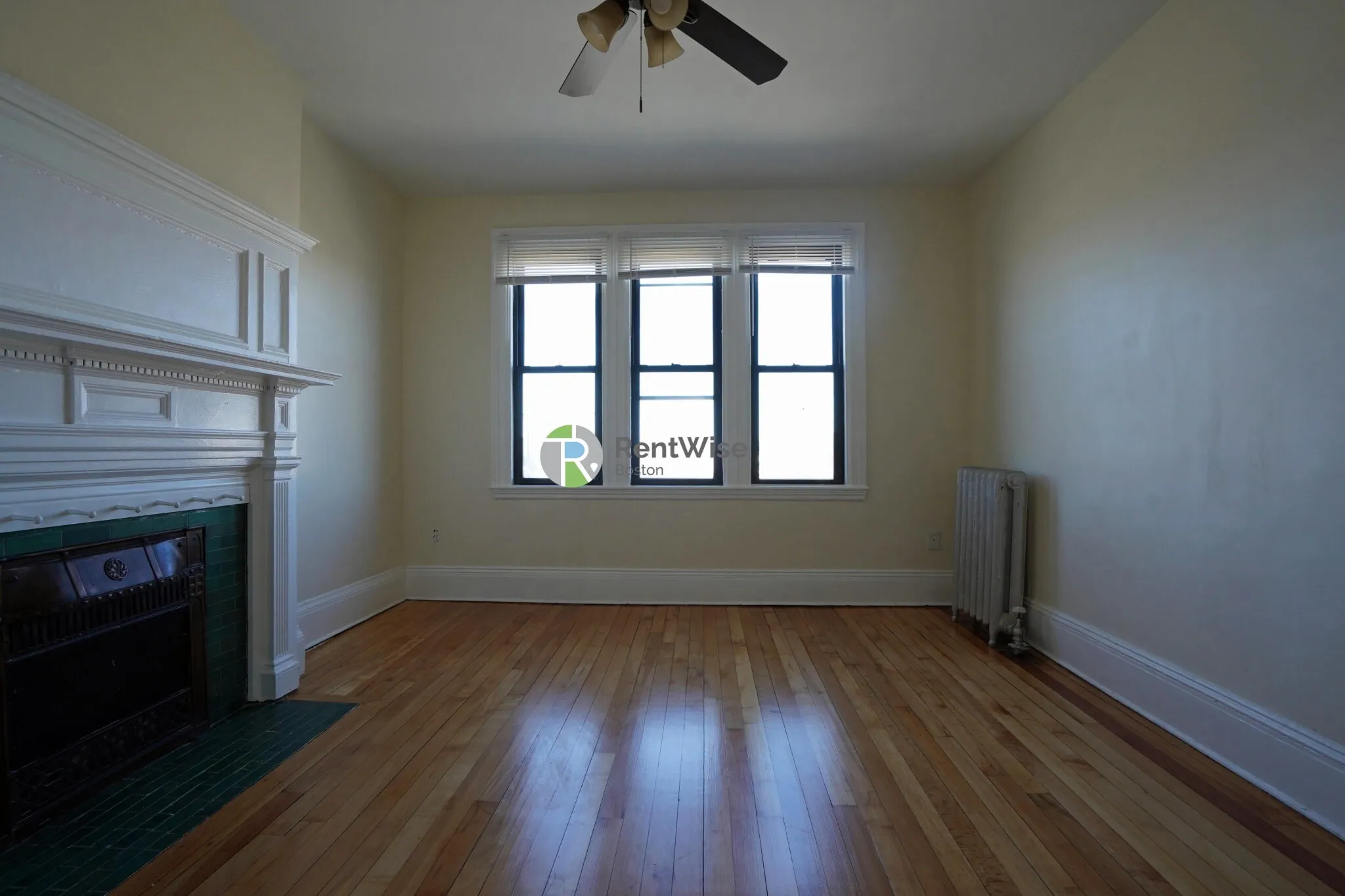 1212 Commonwealth Ave, Brighton