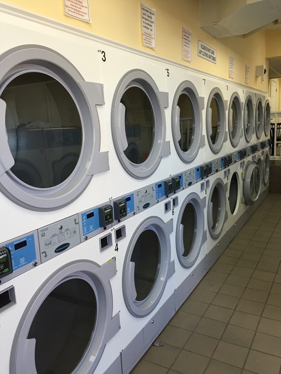 1607 Commonwealth Ave, Brighton