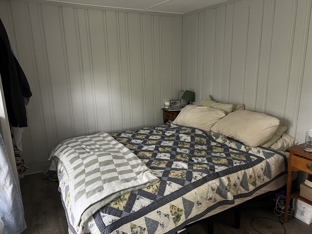 21 Siren St, Winthrop