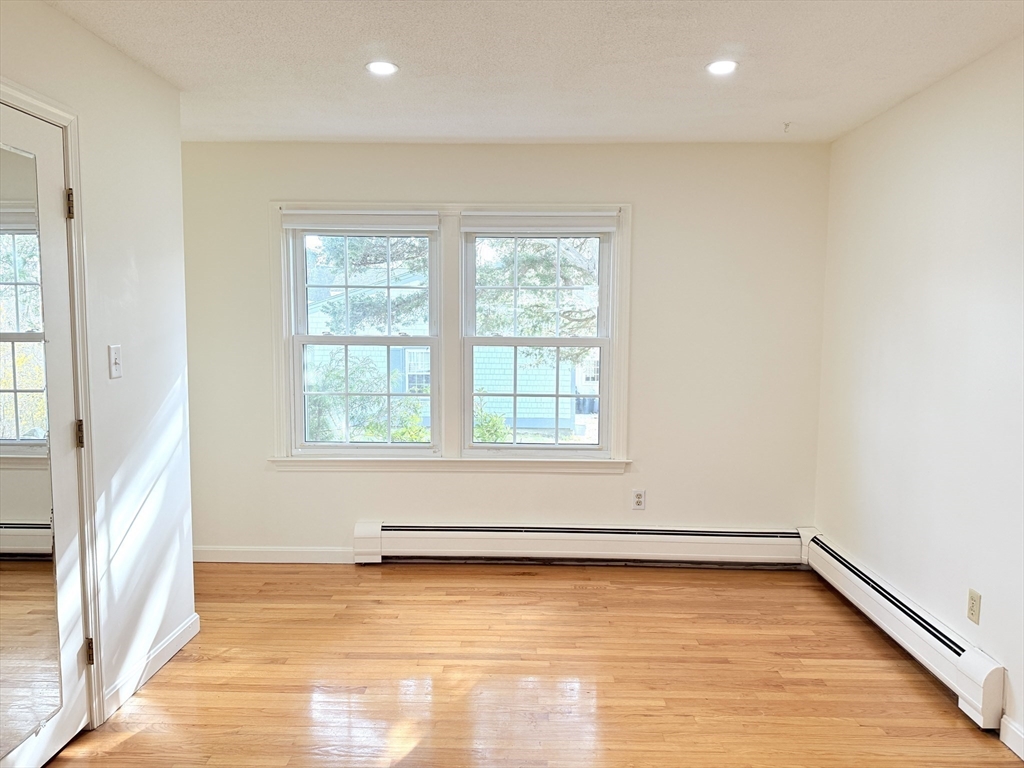 38 Highland St, South Dartmouth