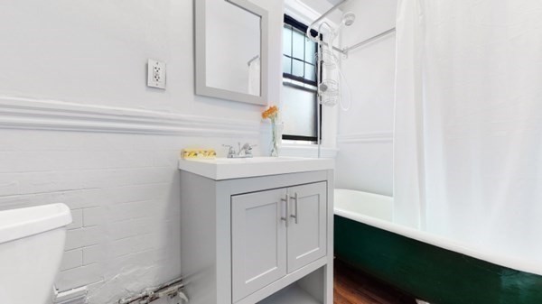 35 Queensberry St, Fenway