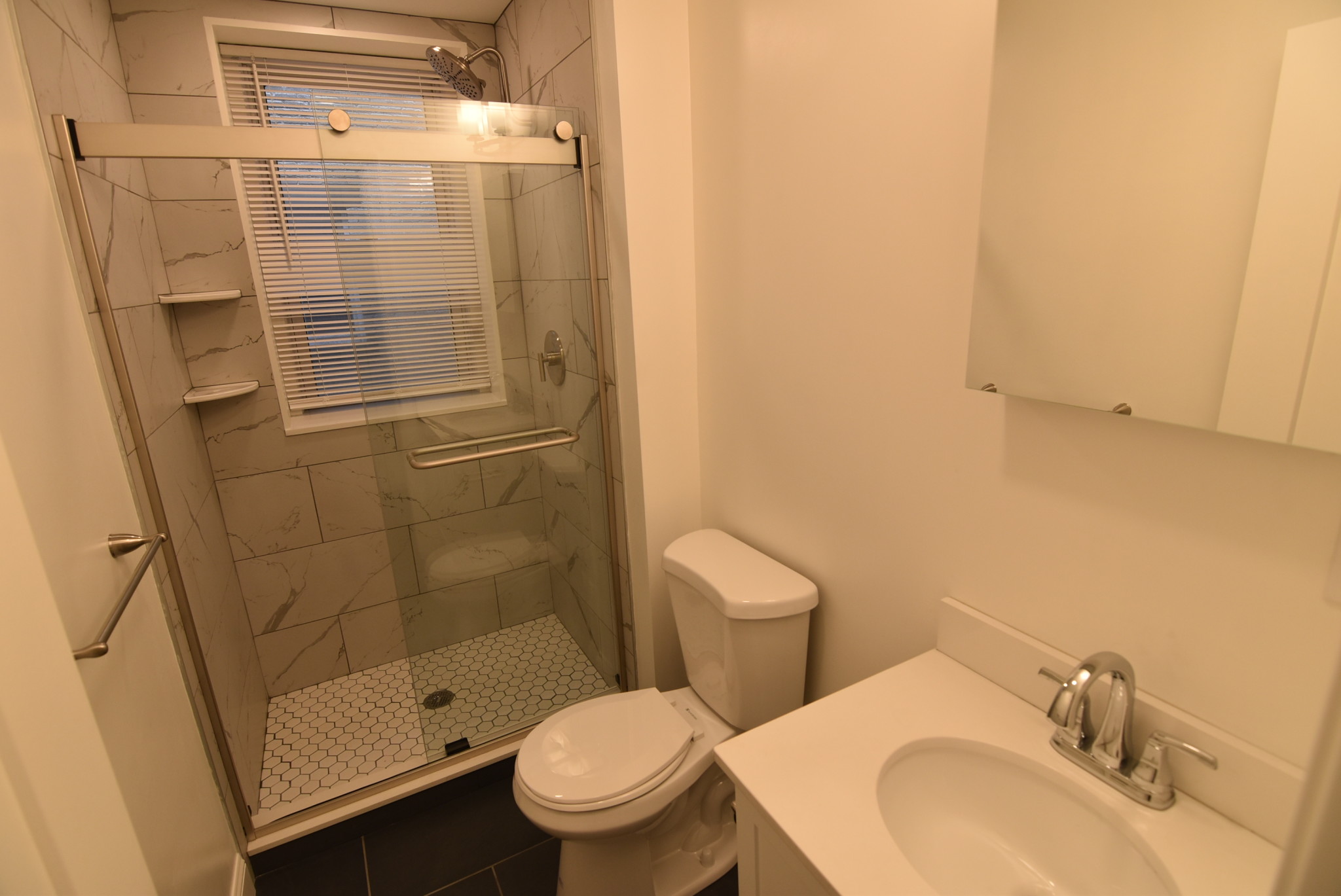 55 Queensberry St, Fenway