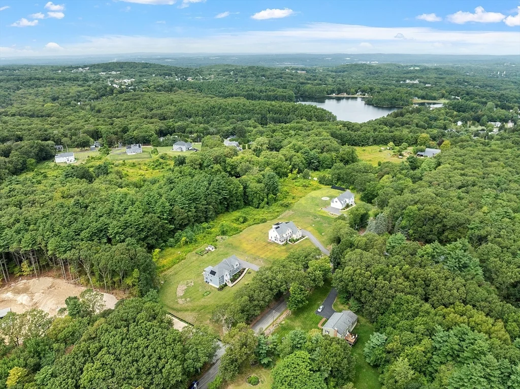 27 Spring Rd, Westborough
