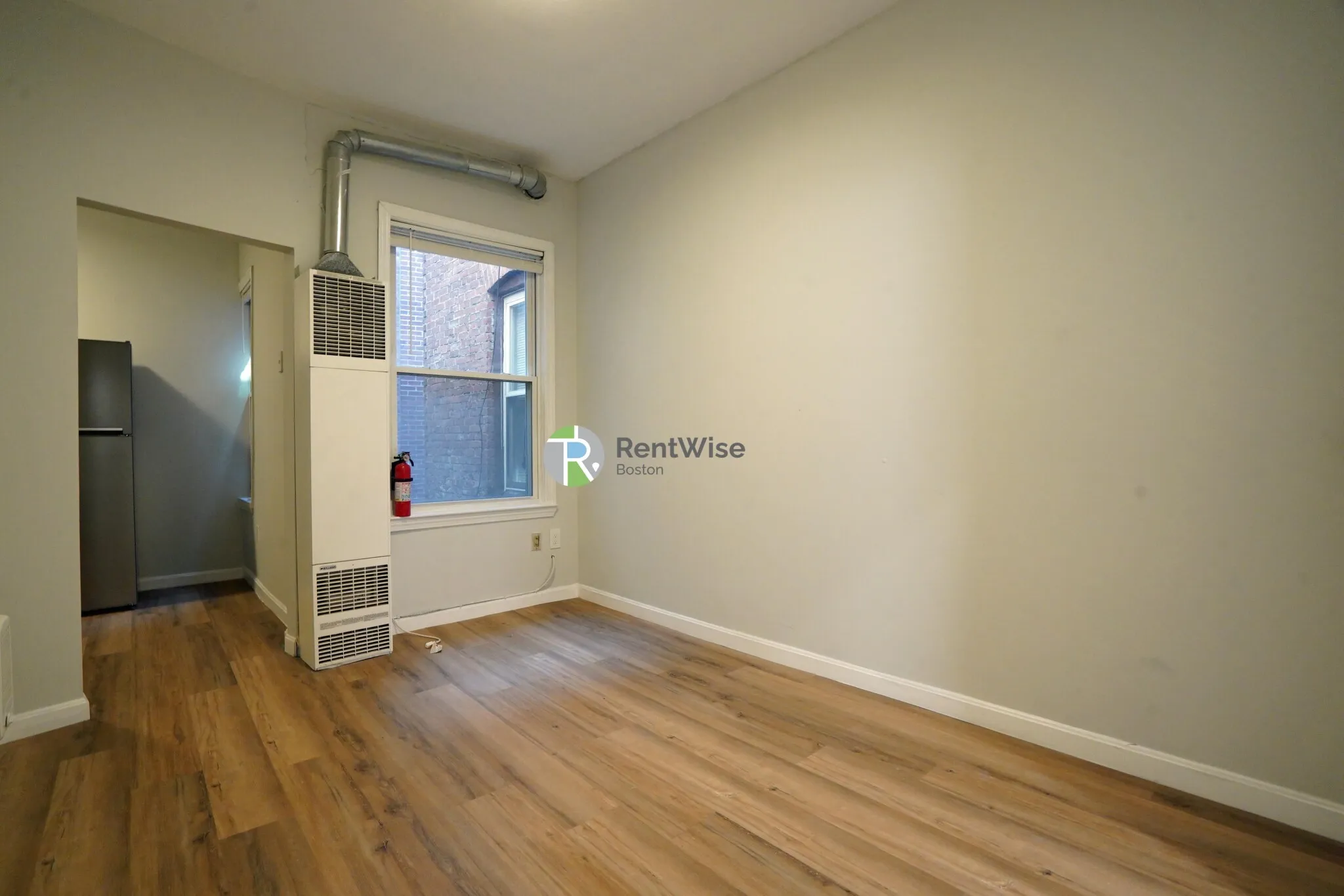 9 Noyes Pl, North End