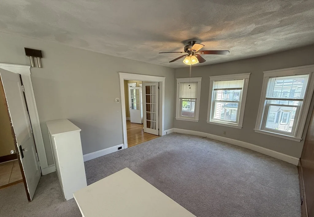 20 Benton Rd, Tufts University