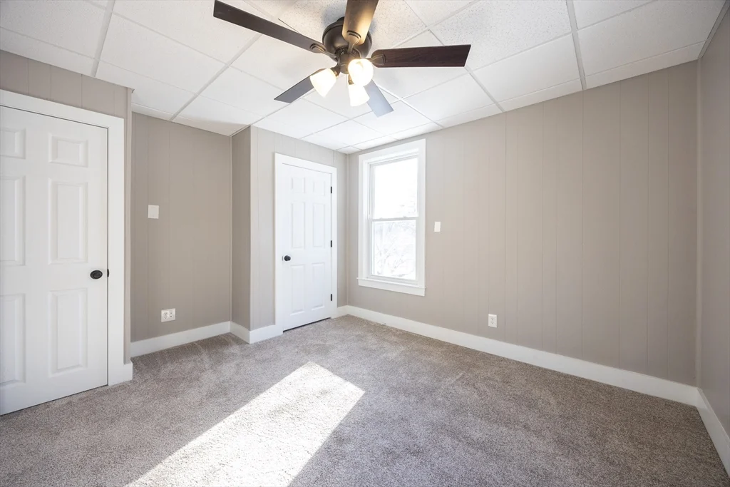 584 Mount Hope St, North Attleboro
