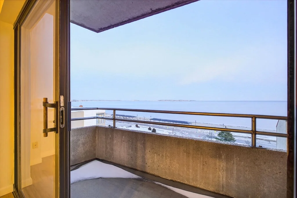 394 Ocean Ave, Revere