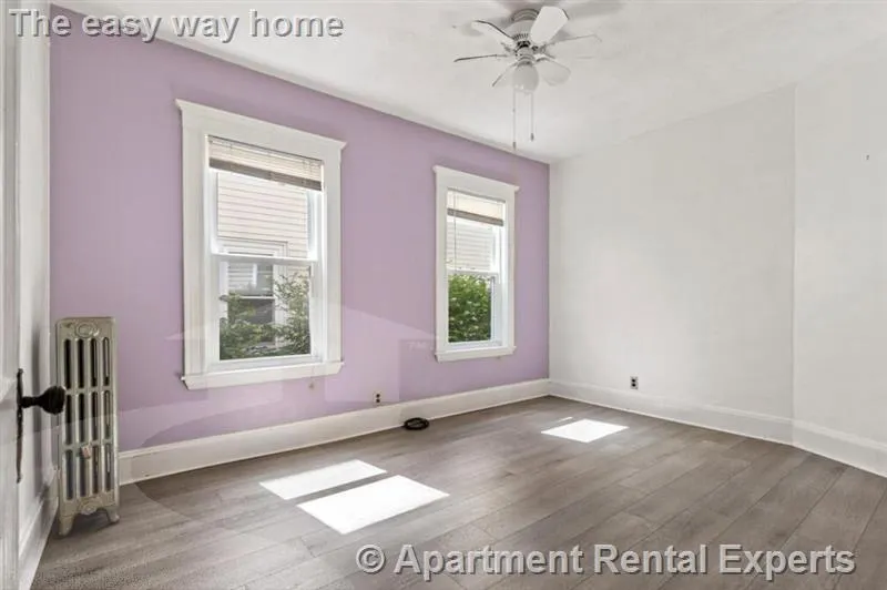 38 George St, Tufts