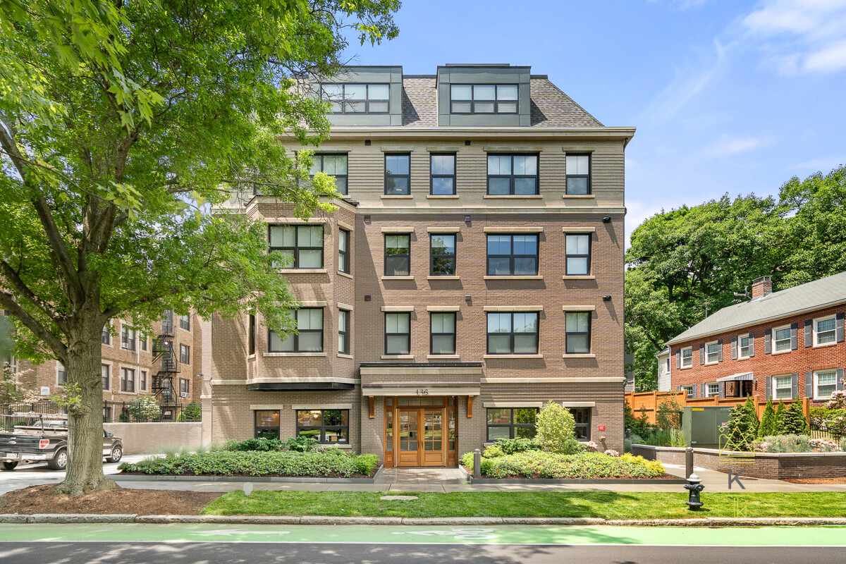 136 Babcock St, North Brookline