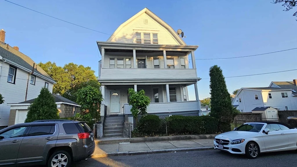 9 Sanger St, Medford