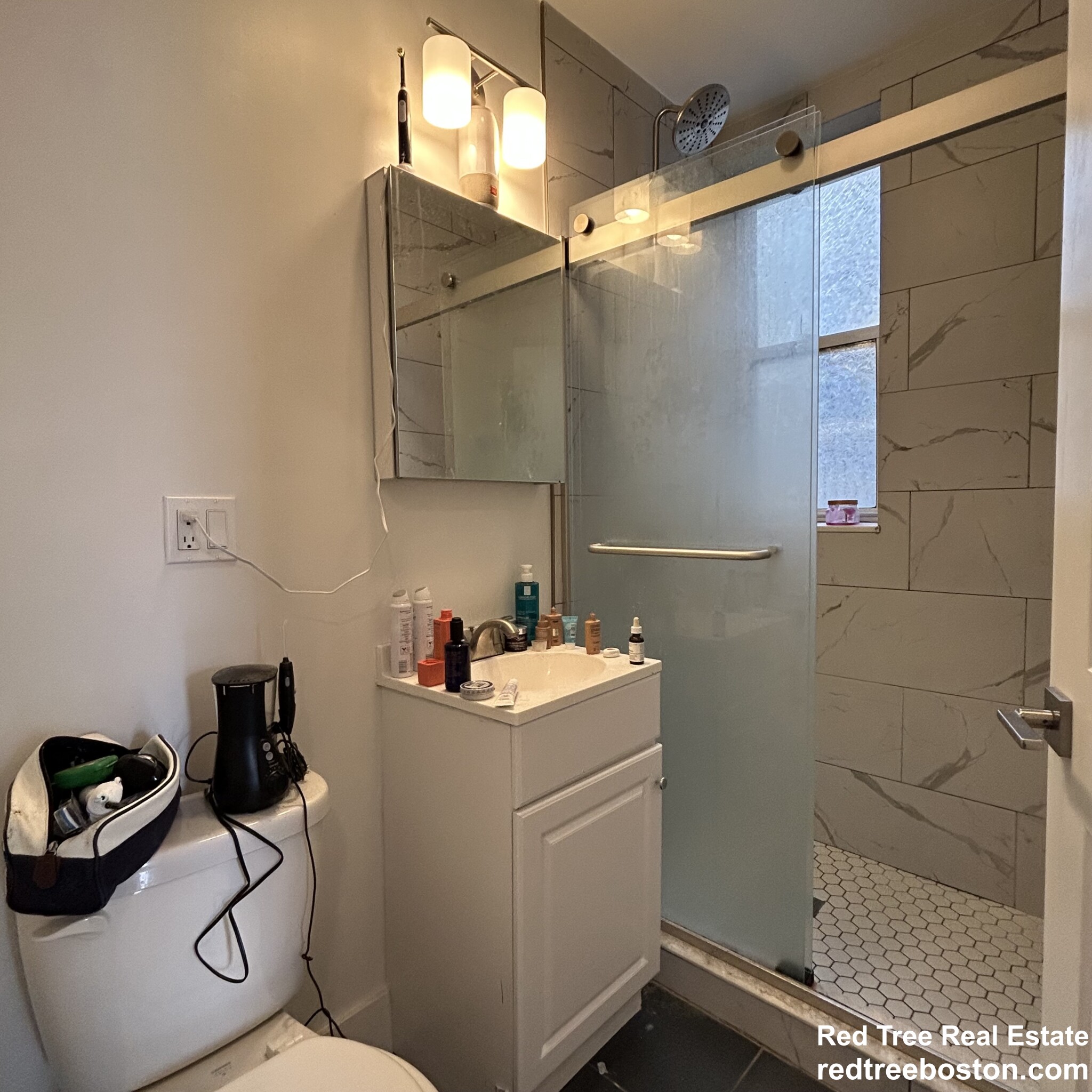 32 Queensberry St, Fenway