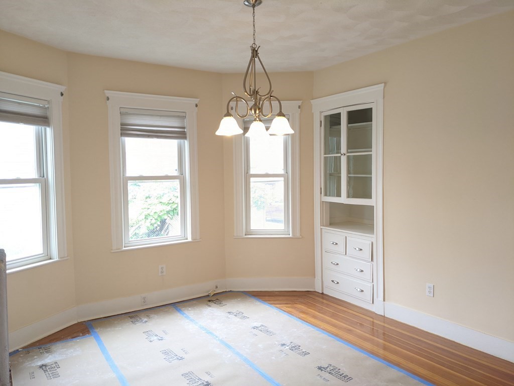 50 Lambert St, Medford