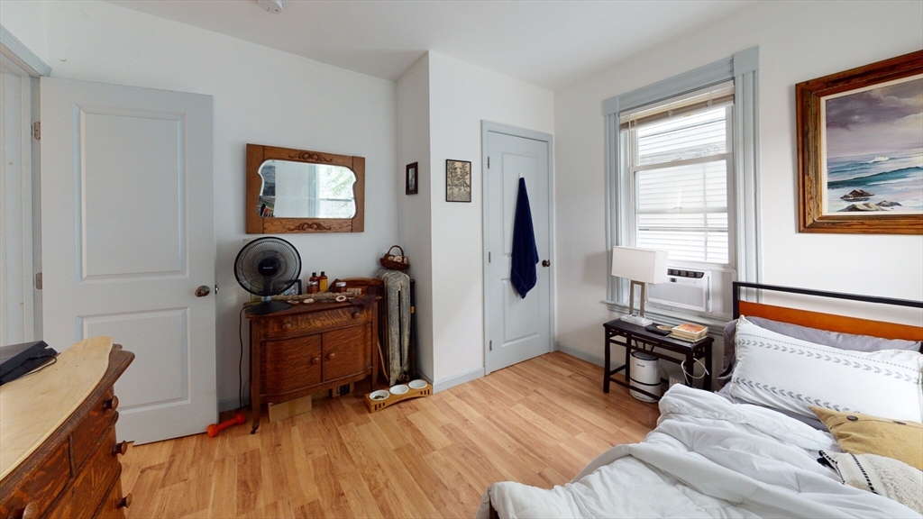 7-9 Dexter St, Waltham